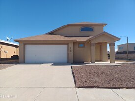 2300 Honey Dew St in El Paso, TX - Building Photo