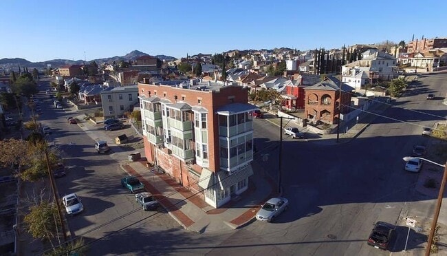 700 Mundy Dr in El Paso, TX - Building Photo - Building Photo