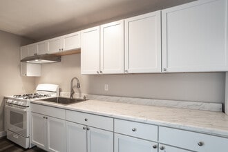 The Residences at Elm Street in Manchester, NH - Building Photo - Interior Photo