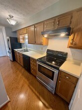 815 Deering Rd in Pasadena, MD - Building Photo - Building Photo