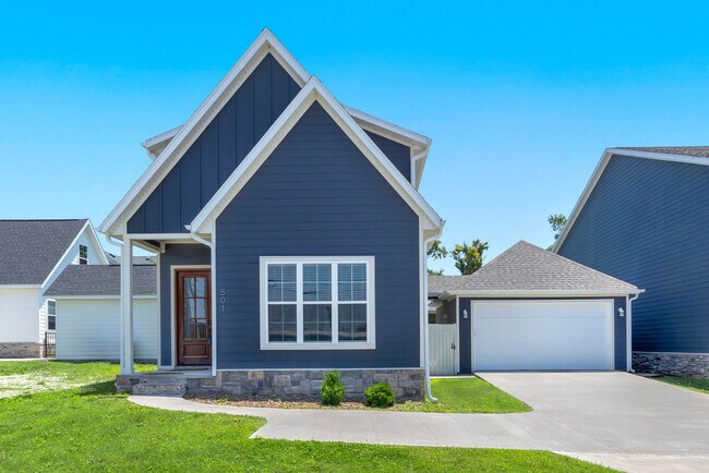 501 S 7th St in Rogers, AR - Building Photo - Building Photo