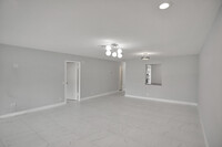 5113 Poppy Pl photo'