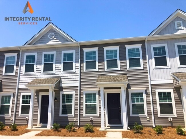 property at 13813 Clayborn St