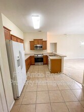 7538 Turtle View Dr in Ruskin, FL - Building Photo - Building Photo