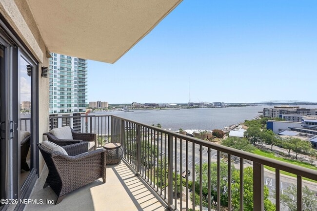 property at 1478 Riverplace Blvd
