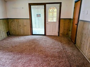 29 Creek Dr in Beverly, WV - Foto de edificio - Building Photo