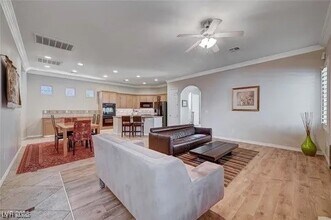 2428 Granada Bluff Ct in Las Vegas, NV - Building Photo - Building Photo