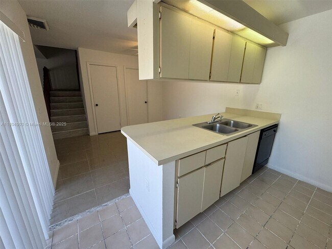 719 Mill Valley Pl in West Palm Beach, FL - Building Photo - Building Photo