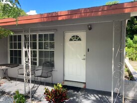 1701 NW 8th Ave in Fort Lauderdale, FL - Building Photo