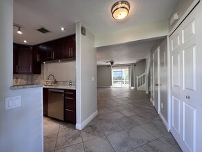 12304 Shady Spring Way in Orlando, FL - Building Photo - Building Photo
