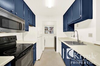 285 Lighthouse Dr in Vallejo, CA - Building Photo - Building Photo