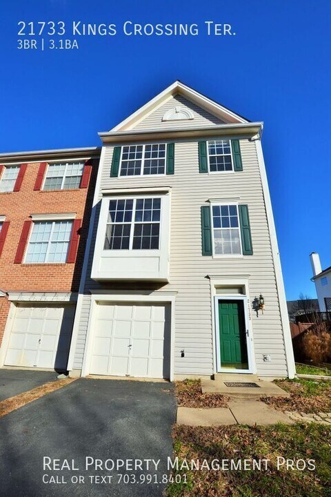 21733 Kings Crossing Terrace in Ashburn, VA - Building Photo