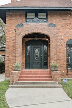 2413 Wichita St in Houston, TX - Building Photo - Building Photo
