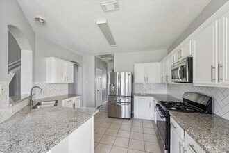 18239 Eton Ridge Ct in Richmond, TX - Foto de edificio - Building Photo