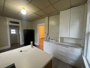 423 Warwood Ave in Wheeling, WV - Building Photo - Building Photo