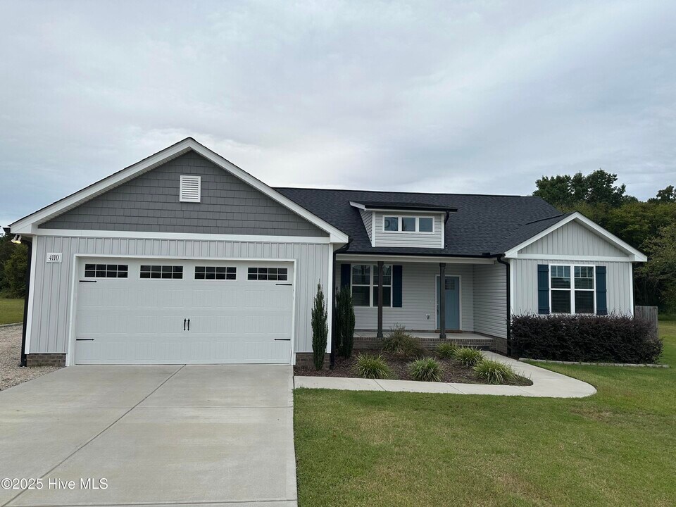 4110 Needham Rd in Bailey, NC - Building Photo