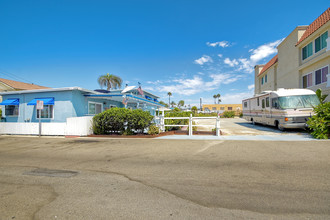 934 S Myers St in Oceanside, CA - Foto de edificio - Building Photo