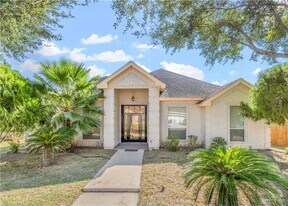 11 Boston College Dr in Edinburg, TX - Building Photo