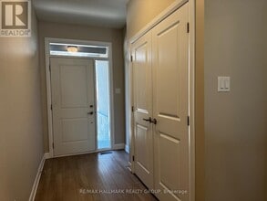 1497 Flanders Rd in Brockville, ON - Foto de edificio - Building Photo