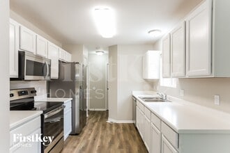 7170 Allens Park Dr in Colorado Springs, CO - Building Photo - Building Photo