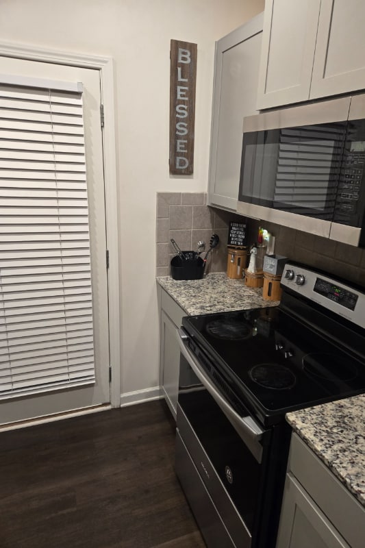 property at 5697 Union Pointe Dr