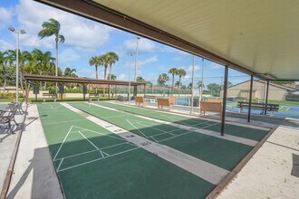 826 Sky Pine Way in Greenacres, FL - Building Photo - Building Photo