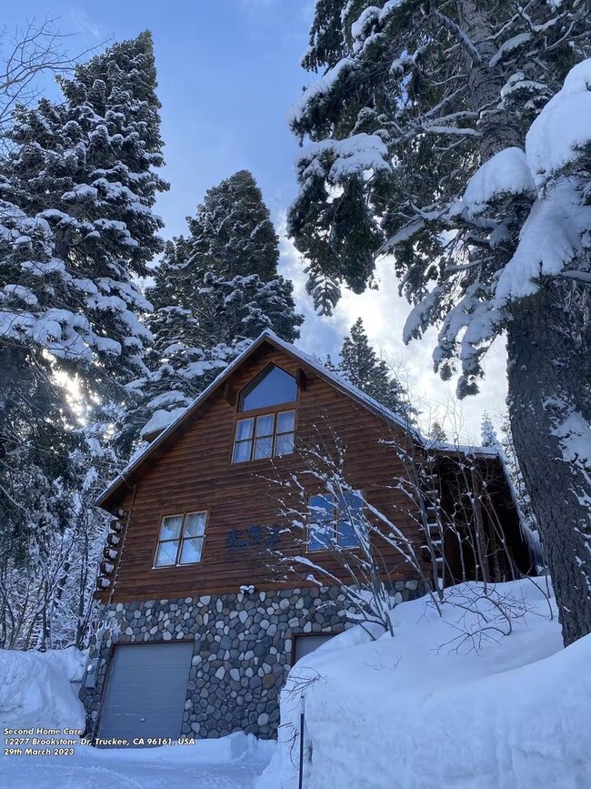 property at 12277 Brookstone Dr