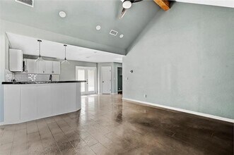 6301 Hunterwood Dr in Granbury, TX - Building Photo - Building Photo