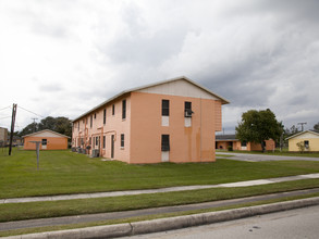 Fremd Village in Pahokee, FL - Building Photo - Building Photo