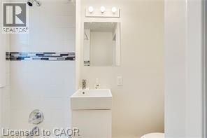 35 Albion St in Brantford, ON - Building Photo - Building Photo