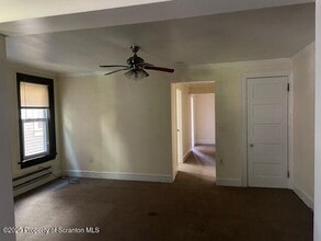 318 Pittston Ave in Scranton, PA - Building Photo - Building Photo