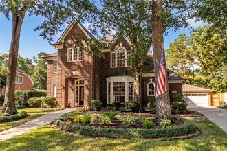 106 N Floral Leaf Cir in Spring, TX - Foto de edificio - Building Photo