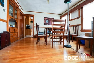 24 Lyne Rd, Unit 2 in Boston, MA - Foto de edificio - Building Photo
