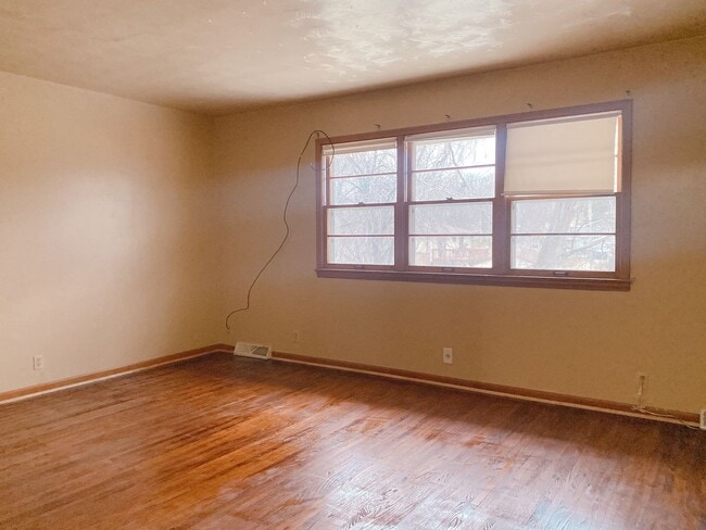 2508 N 78th Ave in Omaha, NE - Building Photo - Building Photo