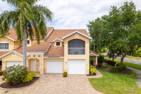 Carriage Homes At Woods Edge Condominiums in Bonita Springs, FL - Building Photo - Building Photo