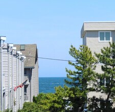 606 Beach Ave, Unit 3 in Bradley Beach, NJ - Building Photo - Building Photo