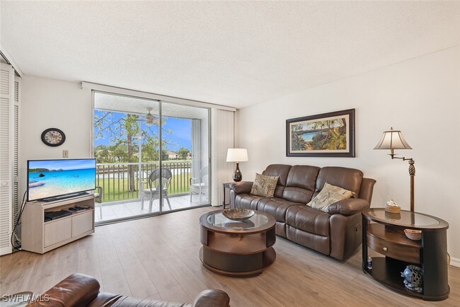 property at 400 Forest Lakes Blvd