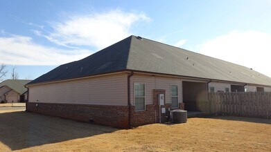 12145 Southern Charm Blvd in Madison, AL - Building Photo - Building Photo