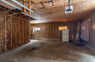 801 Lake View Dr in Wausau, WI - Foto de edificio - Building Photo