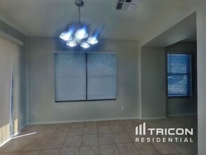 668 E Springfield Pl in Chandler, AZ - Building Photo - Building Photo