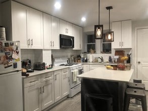 120 19th St in Union City, NJ - Building Photo - Building Photo