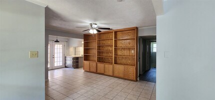 2527 Meandering Trail in Humble, TX - Building Photo - Building Photo