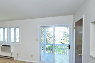 Strawberry Ridge Apartments in Waterford, NY - Building Photo - Interior Photo