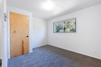 587 W Main St in Rexburg, ID - Building Photo - Building Photo