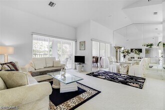 13131 Castle Harbour Dr in Naples, FL - Building Photo - Building Photo