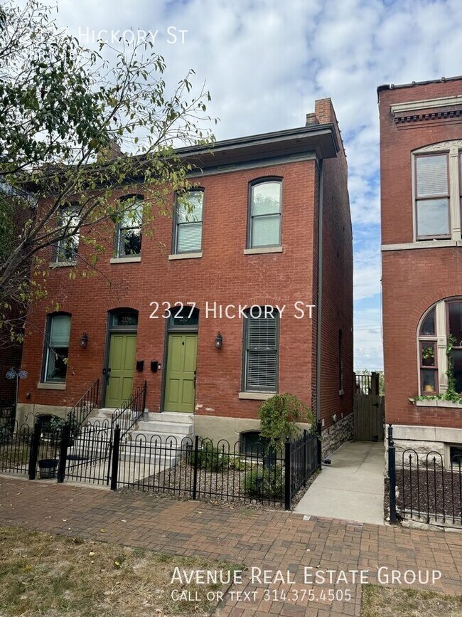 2327 Hickory St in St. Louis, MO - Building Photo - Building Photo