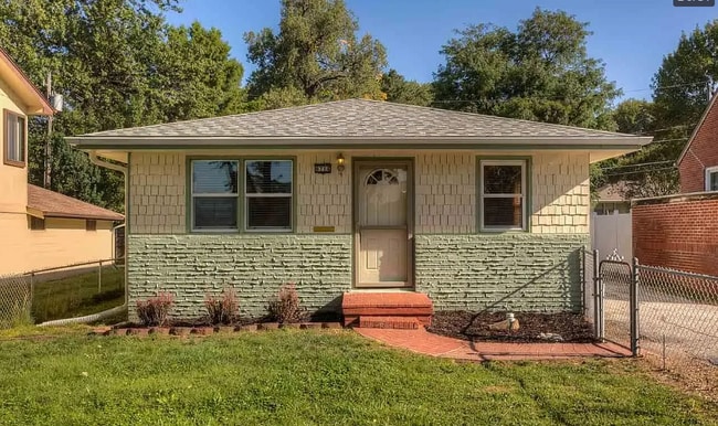 property at 6714 Pacific St