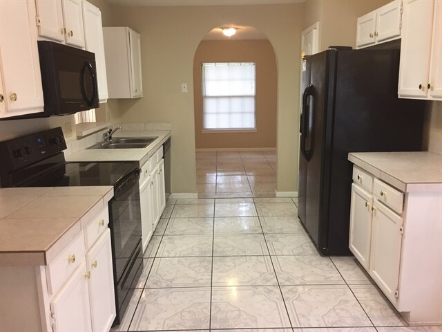 5588 Jeremy Ln in Jacksonville, FL - Foto de edificio - Building Photo