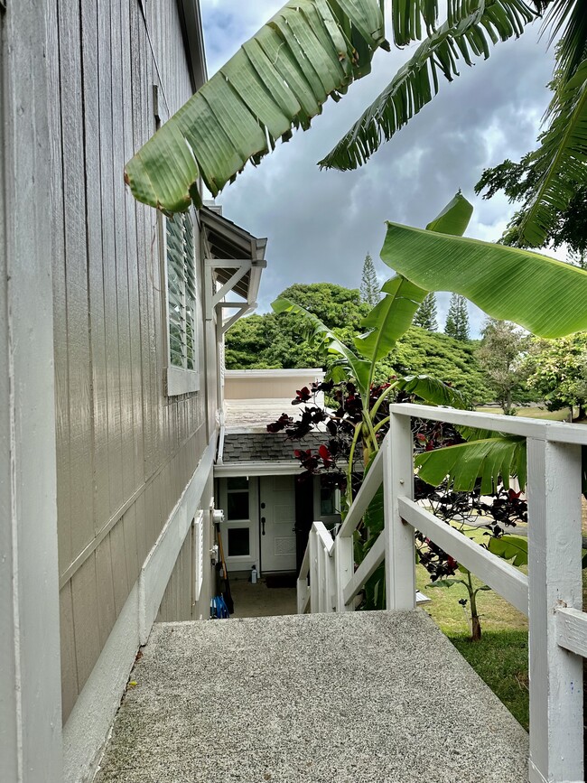44-173 Laha St, Unit 44-173 Laha St Apt 6 in Kaneohe, HI - Foto de edificio - Building Photo