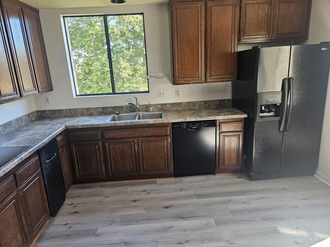 property at 85 Seaview Dr